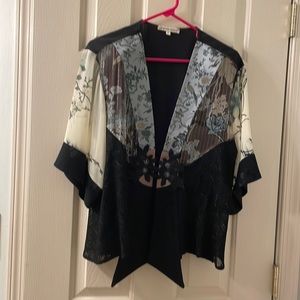 Dress topper